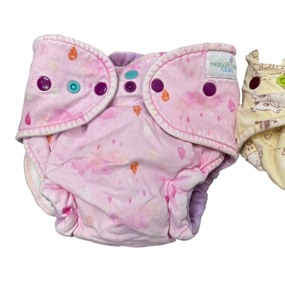 Twinkie Tush Cloth Diaper Bundle Fabric Diaper Baby Adjustable Pink Yellow - Picture 2 of 14